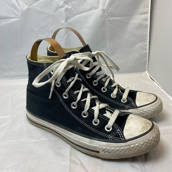 Converse Shoes - Black and White Hi Converse